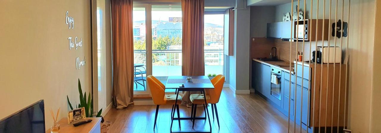 Eriss Studio Suite - Ozone Building Apartment Клуж-Напока Екстериор снимка
